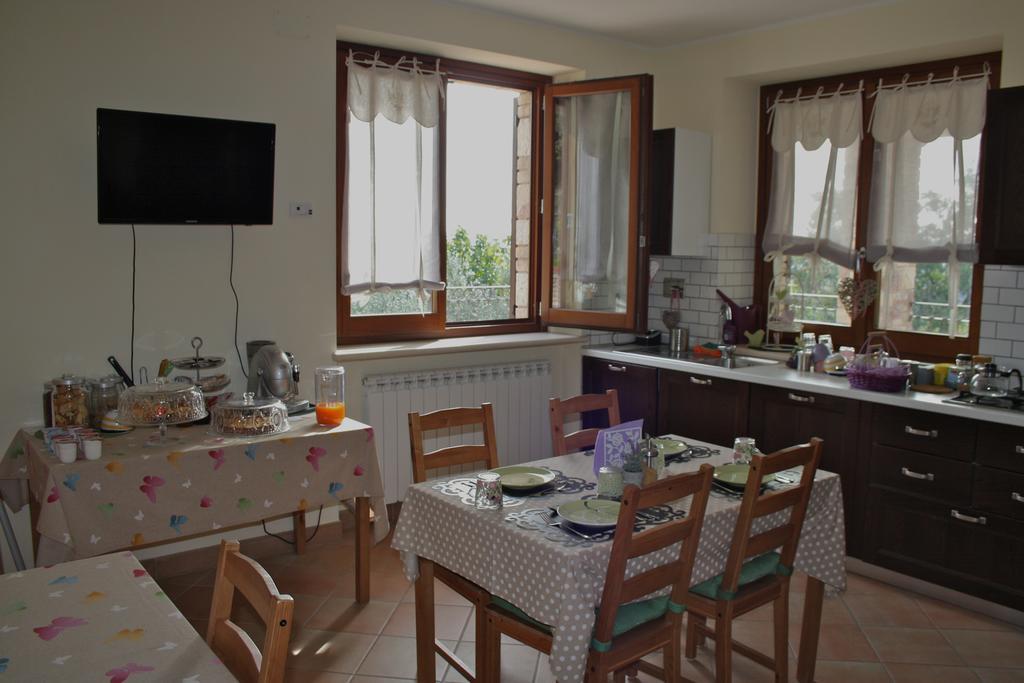 B&B Lavanda E Rosmarino Assisi Eksteriør billede